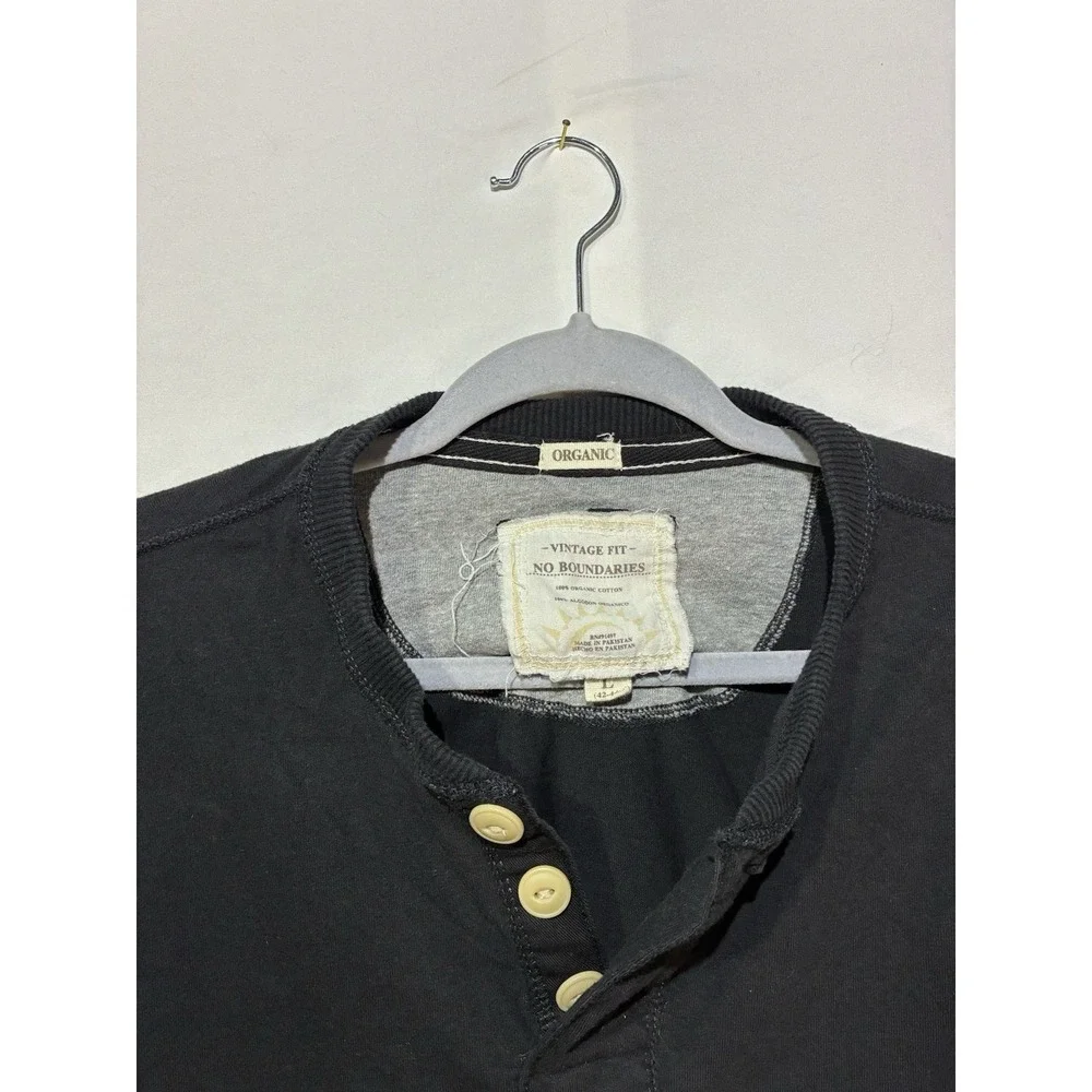No Boundaries Men's Vintage Fit Knit Henley Sweater L Black Long Sleeve